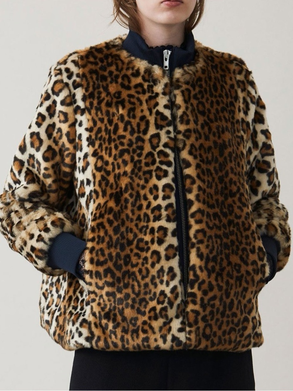 GANNI Ferris Faux Fur Leopard Print Oversized Bomber Jacket Size 34 US XS - Picture 3 of 7